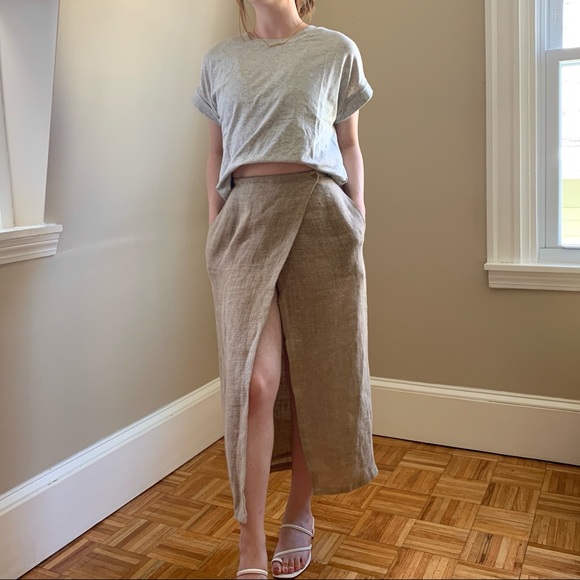 SOLD ❌ Calvin Klein Linen Wrap Skirt - Picture 4 of 5